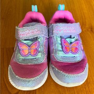 Skechers US size 6 Butterfly shoes like new